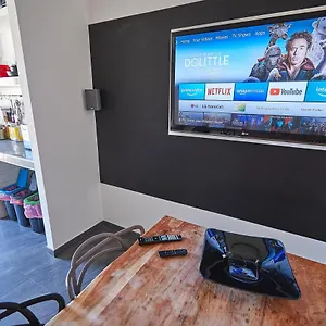  Apartament Apartment In Front Of St Peter'S Square And Vatican Museums - Mypad In Rome Włochy